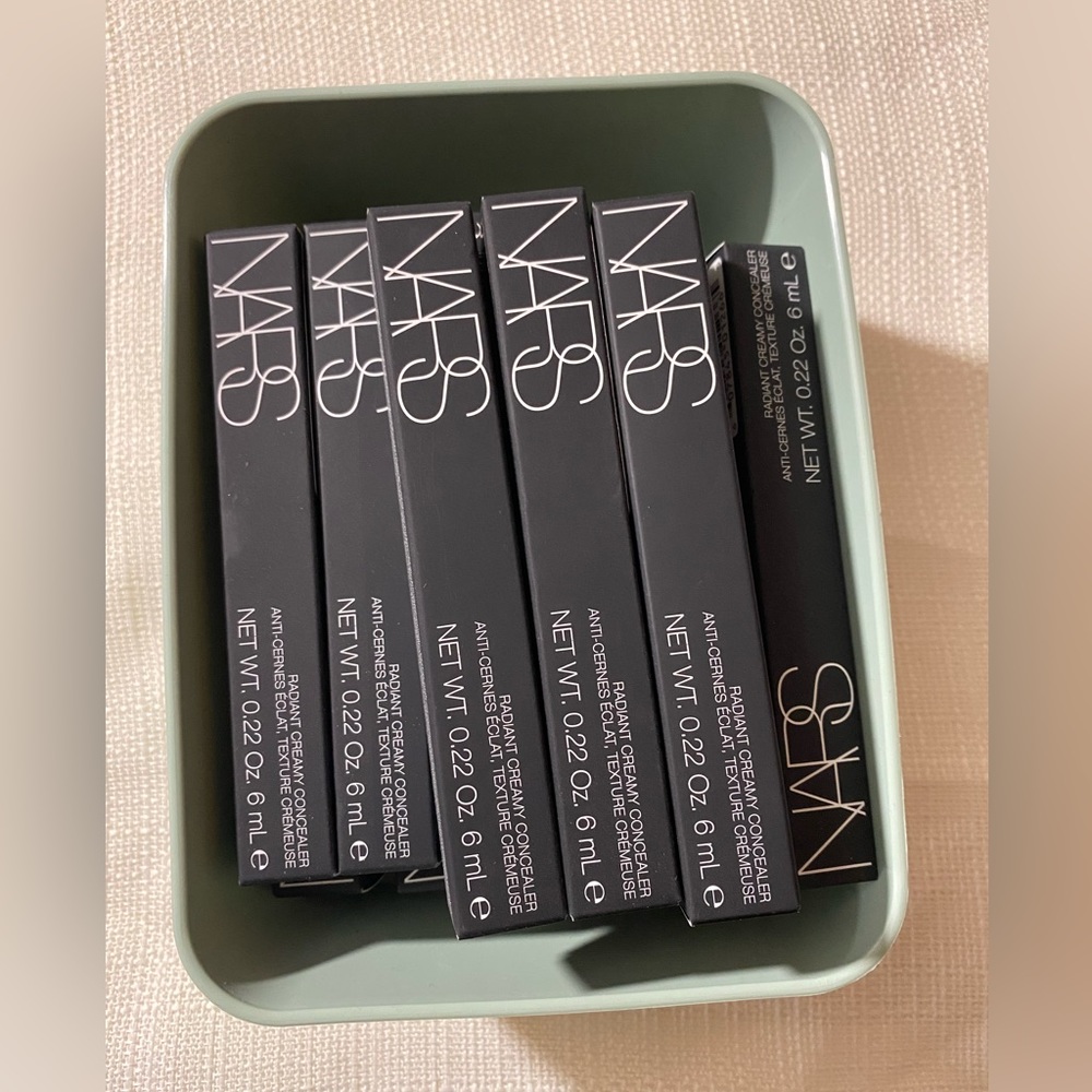 Nars concealer - Picture 2 of 2